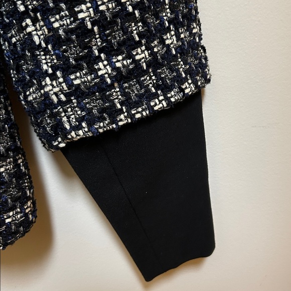 Joseph Ribkoff 10 Black+White Textured Plaid Blazer gathered sleeves - Picture 9 of 16